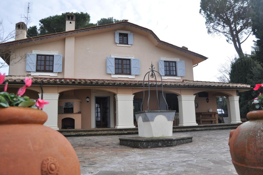 La Villa Di Augusto Anguillara Sabazia Habitación foto